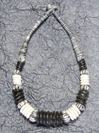 Collier en Os