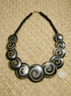 Collier en Corne