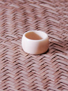 Bague en os