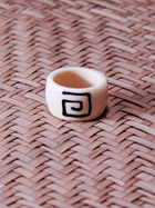 Bague en os