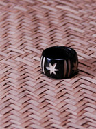 Bague en os