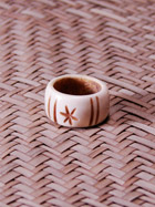 Bague en os
