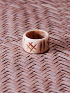 Bague en os