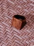 Bague en os