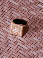 Bague en os