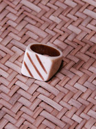 Bague en os