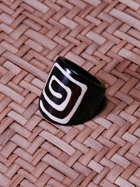 Bague en os