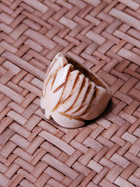 Bague en os