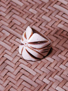 Bague en os